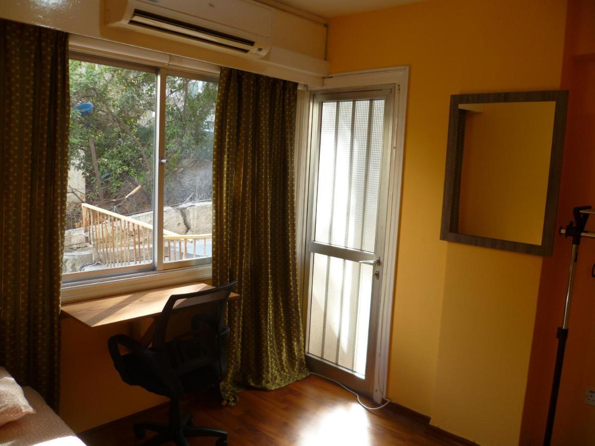City Center Private 1 Or 2 Bedroom Flat - Dimofontos Nikosia Bagian luar foto